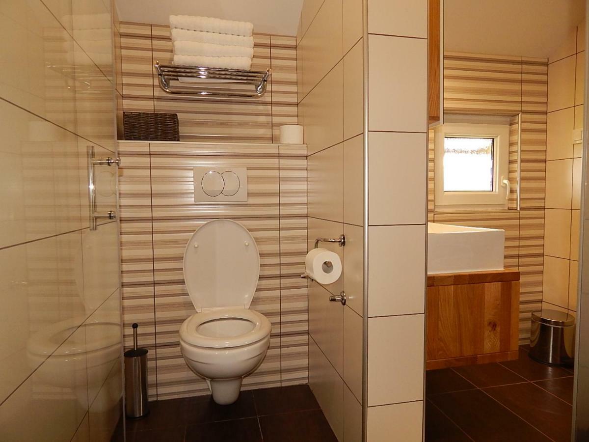 Studio Apartman Lakasa غاكوفيتسا المظهر الخارجي الصورة