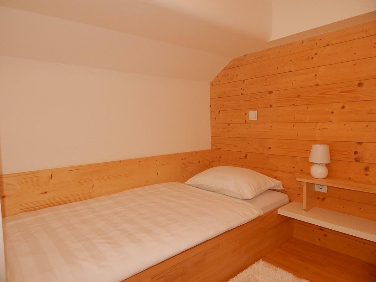 Studio Apartman Lakasa غاكوفيتسا المظهر الخارجي الصورة