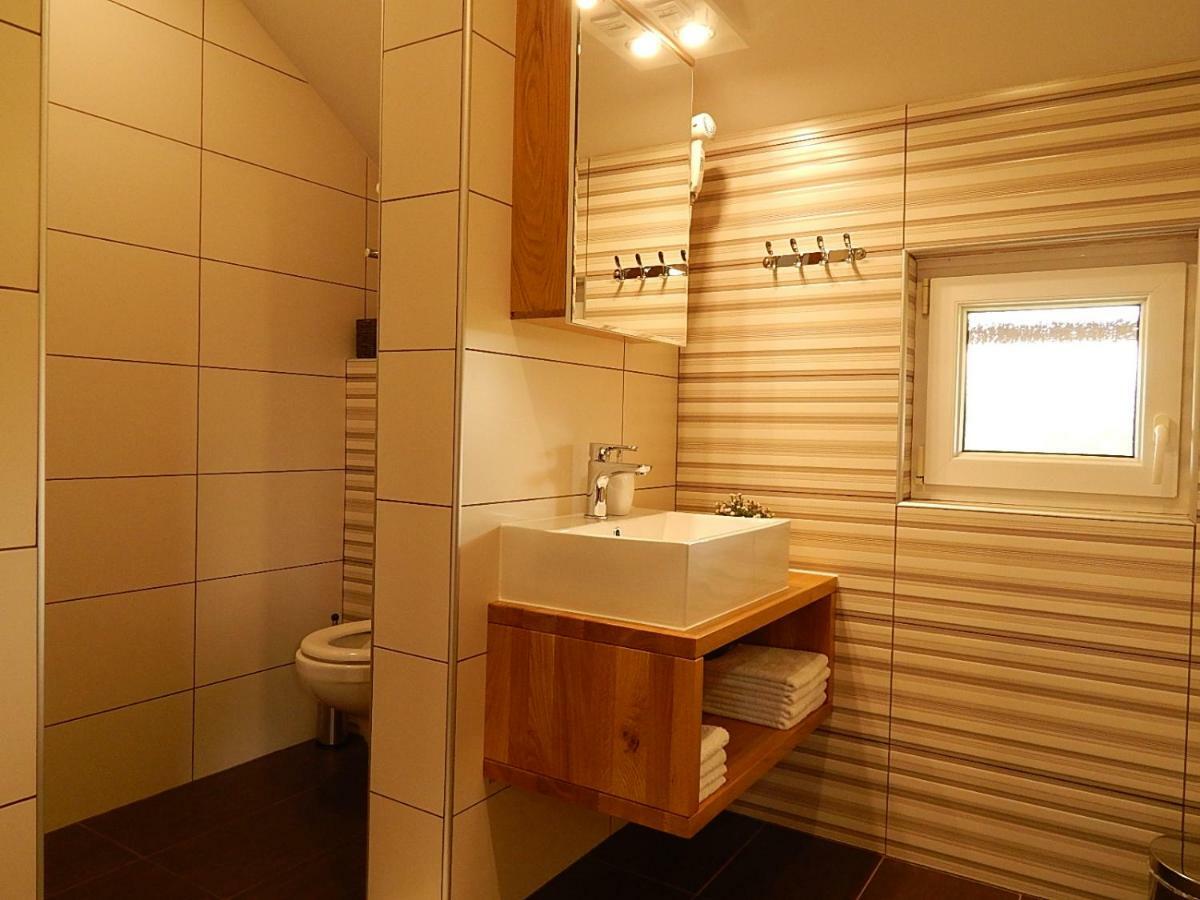 Studio Apartman Lakasa غاكوفيتسا المظهر الخارجي الصورة